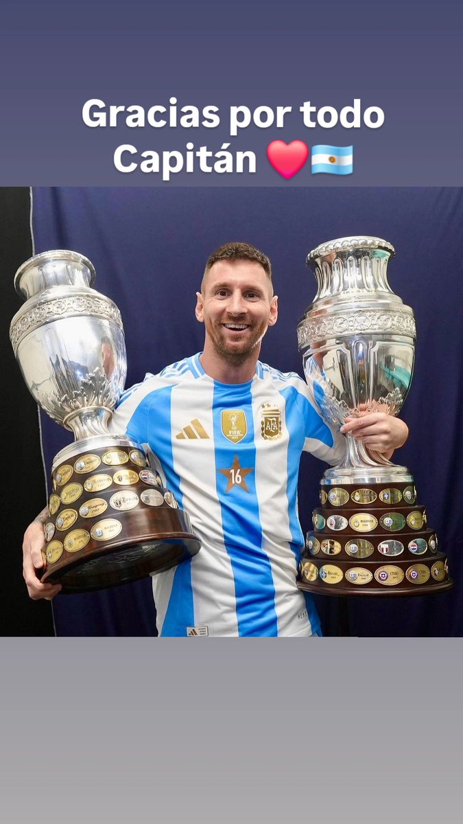 EnzoGutierrez32's tweet photo. El último tango de Messi con la Selección Argentina 🥺🥹🇦🇷❤️ Gracias por todo Messi, te voy a extrañar siempre 🥺❤️🇦🇷 https://t.co/azJE6zXFRh