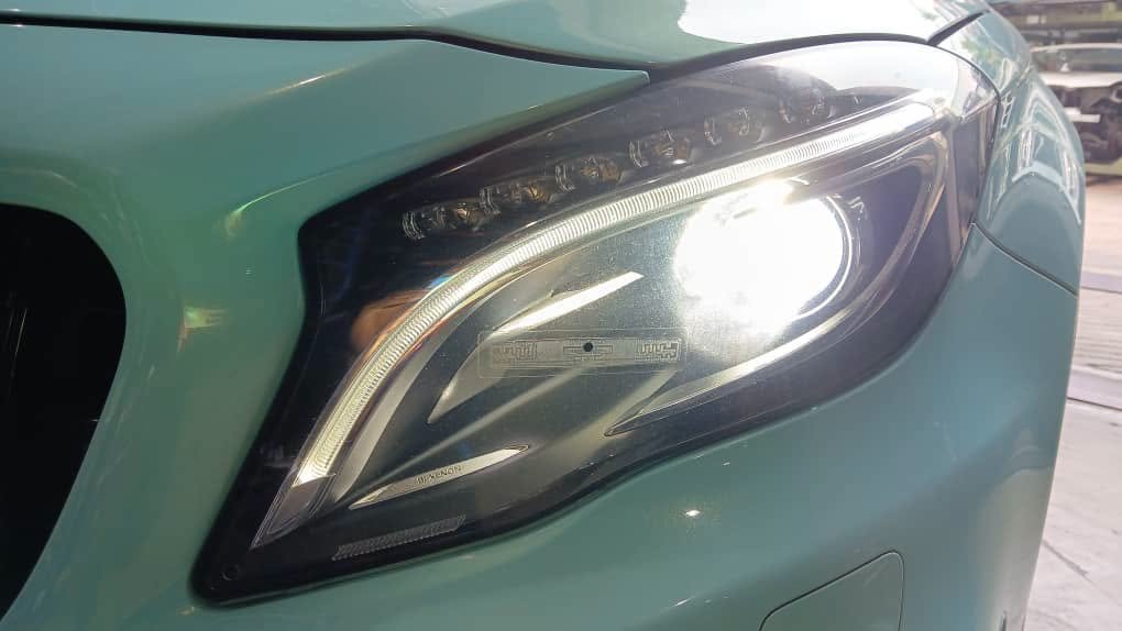 propelauto's tweet photo. 🔥 Mercedes W156 GLA200 LED Headlights — READY STOCK! 🔥
💡 Good Working Condition
🚨 Perfect for replacement & accident repair
⚡ Clean, genuine unit
📦 Ready stock in Singapore
#MercedesBenz #W156 #GLA200 #Headlights #LED #MercedesParts #Workshop #Singapore #PropelAutoParts https://t.co/rtAqTmgydk