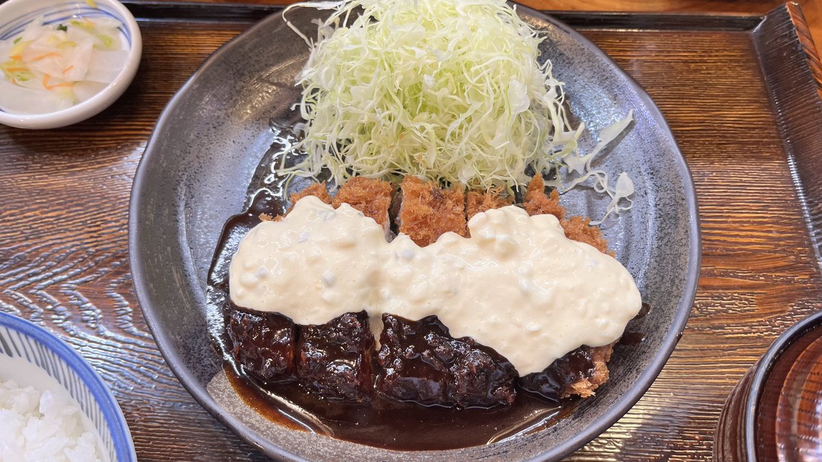 GC8CHROM6112's tweet photo. 出張の昼はこれにかぎる https://t.co/huVStToF1O
