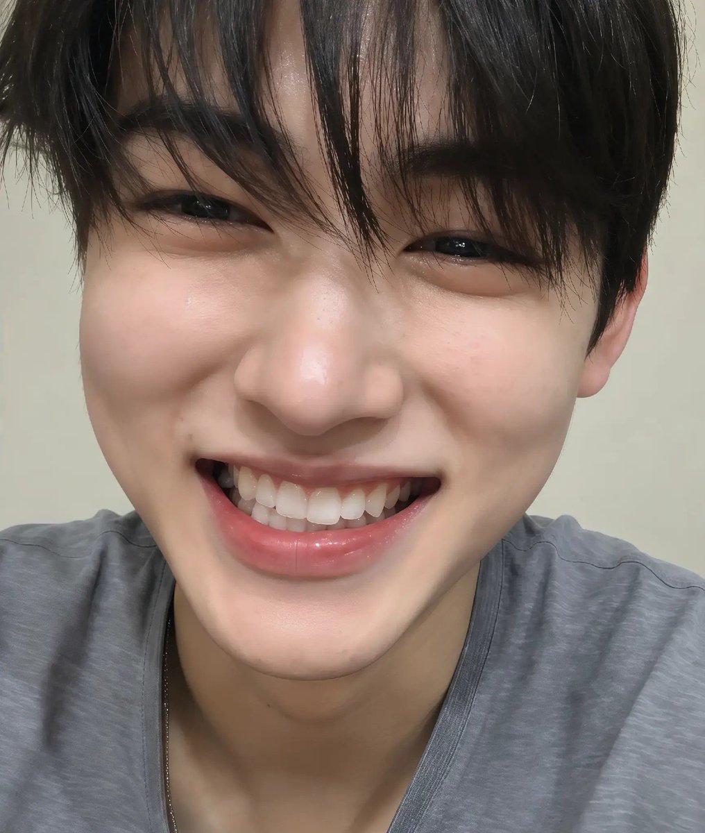 seonghyovn's tweet photo. @pmina memang lucu hihi 😆 https://t.co/QgpT5jkFAH