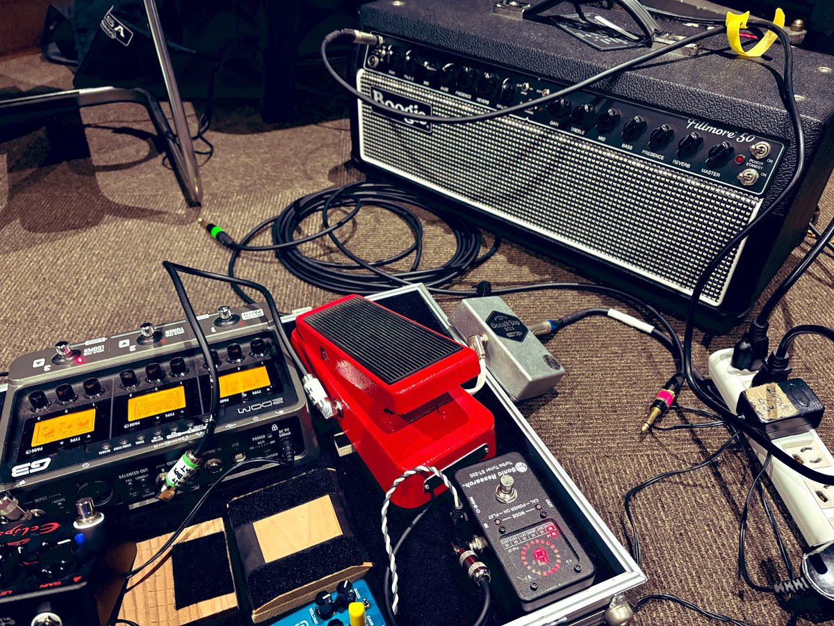 KazumaSotozono's tweet photo. 東京戻って朝REC完🎸
間に合って良かった！ https://t.co/3EUjkzIbB3