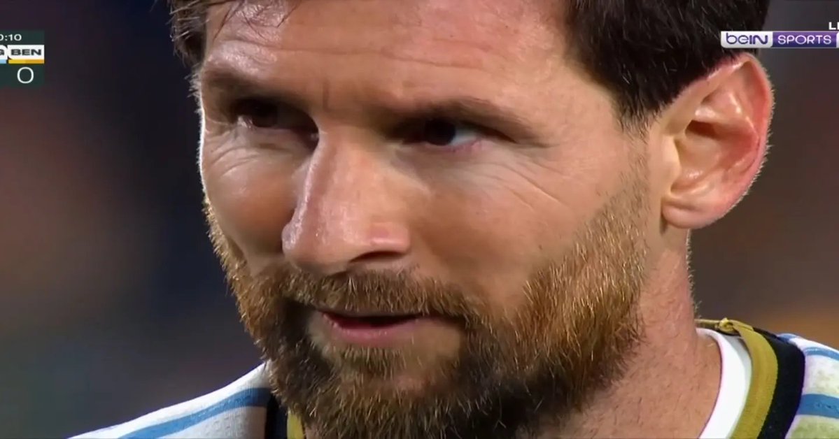 RegioPiloto's tweet photo. Se tuvo que despedir con un equipo fácil y con un penal. 

El jugador más mediocre y tramposo de la historia. https://t.co/cAVtXtiS8o