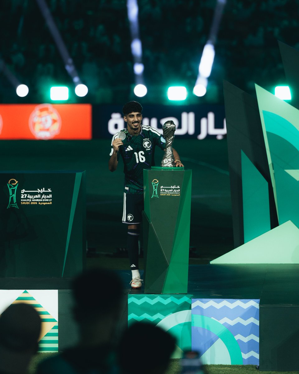 SaudiNT's tweet photo. رجـال حققوا المجد 😍♥️
#الأخضر_بطل_الخليج | #هذا_الأخضر https://t.co/il4TOa01ox