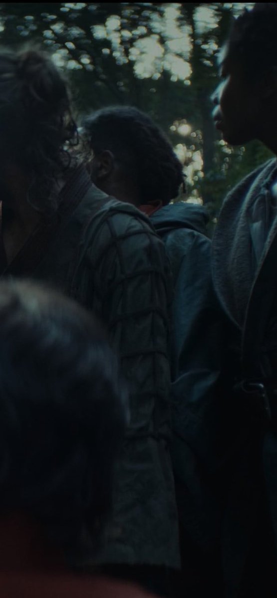 matpolloy's tweet photo. This situation is so sad and frustrating bc Chicho Tche actually has dreadlocks in Andor S2 which he was allowed to keep. 

Idk where this fuck up happened, but it’s very disappointing that Jordan had this experience. 

Such a glaring issue in an otherwise great production https://t.co/VIx3z4axRz