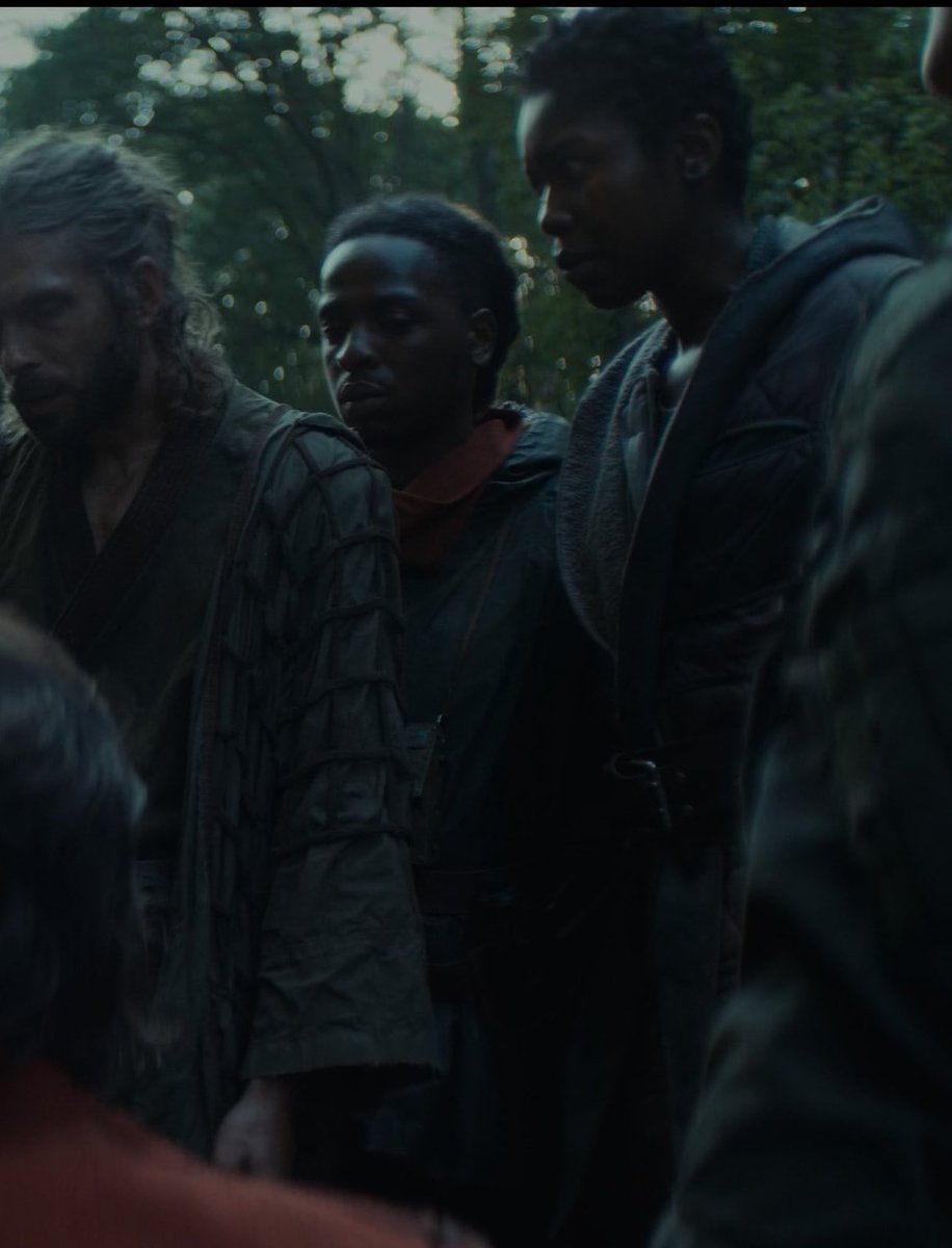 matpolloy's tweet photo. This situation is so sad and frustrating bc Chicho Tche actually has dreadlocks in Andor S2 which he was allowed to keep. 

Idk where this fuck up happened, but it’s very disappointing that Jordan had this experience. 

Such a glaring issue in an otherwise great production https://t.co/VIx3z4axRz