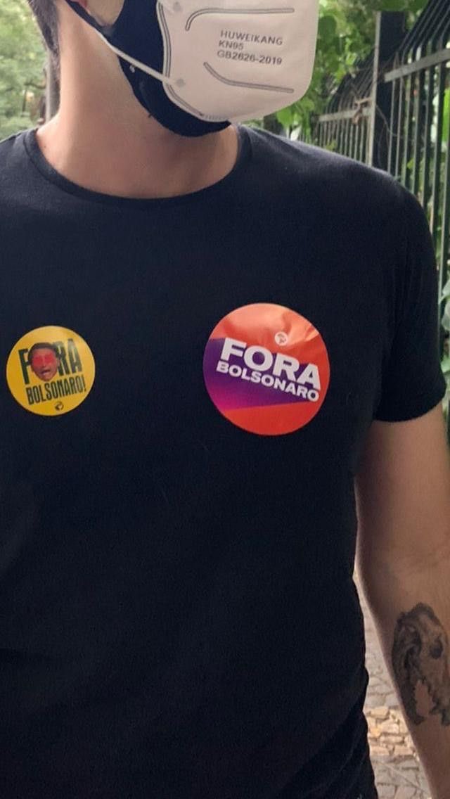 locwdora's tweet photo. nós queremos ser feliz de novo.

#EleNão https://t.co/BIsOf7RYu9