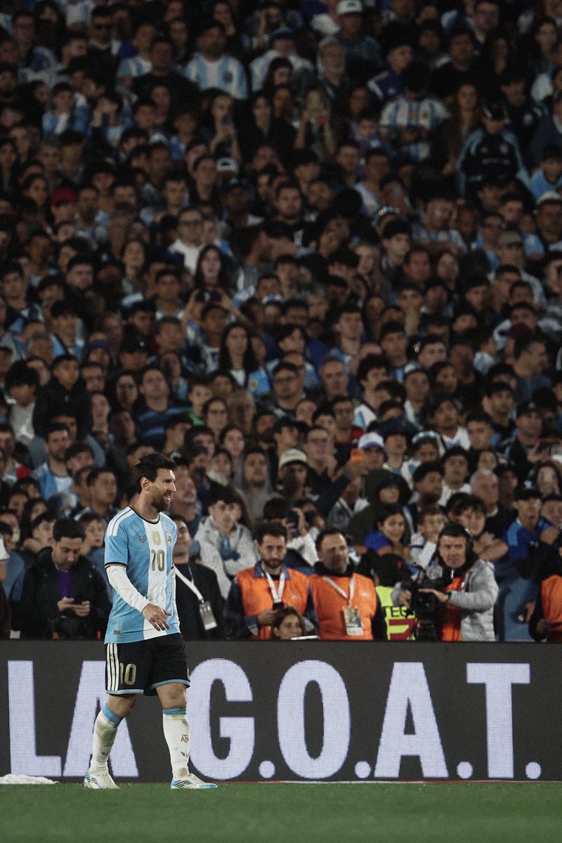 mohammedawaad's tweet photo. وانتهت هذه الليلة .. ميسي يعتزل دولياً https://t.co/GEhY1vvhy8