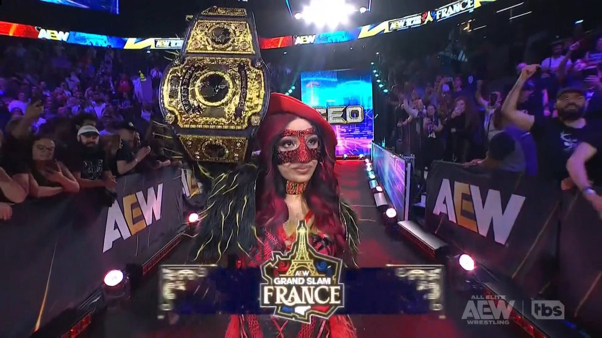 MercedesMoneCom's tweet photo. #MercedesMoné #TheCEO #CEO #AEW #AEWDynamite #AEWCollision #AEWAllOut https://t.co/4jiQ1ojRJJ