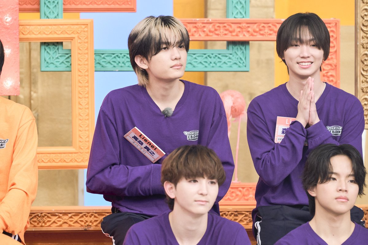 tx_dan2ebidan's tweet photo. ⋰
#DANDANEBiDAN
HEKO!HEKO!愛され後輩塾💝
10月8日(木)深夜1時15分放送👑
⋱

放送前にチラ見せ💁👀

#ダンエビ
#EBiDAN
#超特急
#MILK
#スパドラ
#Sakurashimeji
#ワンエン
#原因は自分にある。
#BUDDiiS
#ICEx
#Lienel
#iiONDO https://t.co/vkvzau2JfI