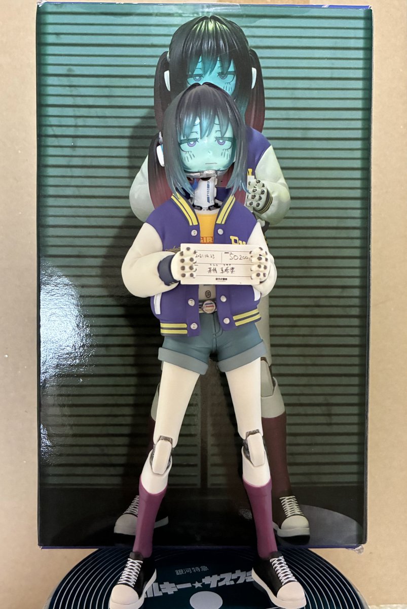 lipidomelab's tweet photo. 【社員の毎日】
マキナちゃんゲットしました✨お顔のクリアパーツいい味出してます。最近のプライズ品は本当に出来が良いですね。少し前にお部屋のフィギュアやぬいぐるみ減らしたのですが、1つあると仲間を呼ぶのでまた増えてきた…(佐) #ミルキーサブウェイ https://t.co/IGmrhXTcqH