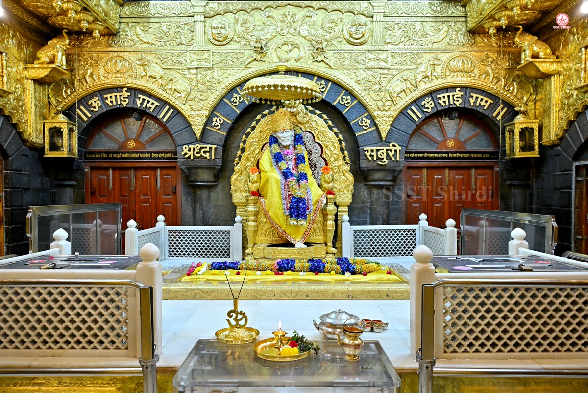 SSSTShirdi's tweet photo. *!! ॐ साई राम !!*
*श्री साईबाबा संस्थान विश्वस्त व्यवस्था,शिर्डी*
*!! ॐ Sai Ram !!*
*Shri Saibaba Sansthan Trust, Shirdi*
≈≈≈≈≈≈≈≈≈≈≈≈≈≈≈≈≈ 
*आरती :-शिर्डी माझे पंढरपुर*
*बुधवार ०७ ऑक्टोबर २०२६*              *Aarti :-Shirdi majhe Pandharpur*
*Wednesday 07 October 2026*