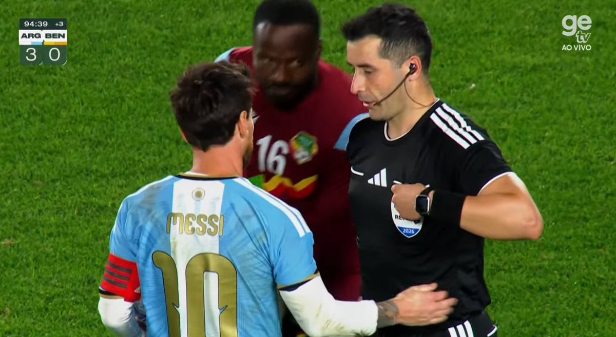 CentralDoBrega's tweet photo. FIM DE JOGO.

ACABOU a era Lionel Messi na Argentina.

The last dance. https://t.co/zzMToChVN8