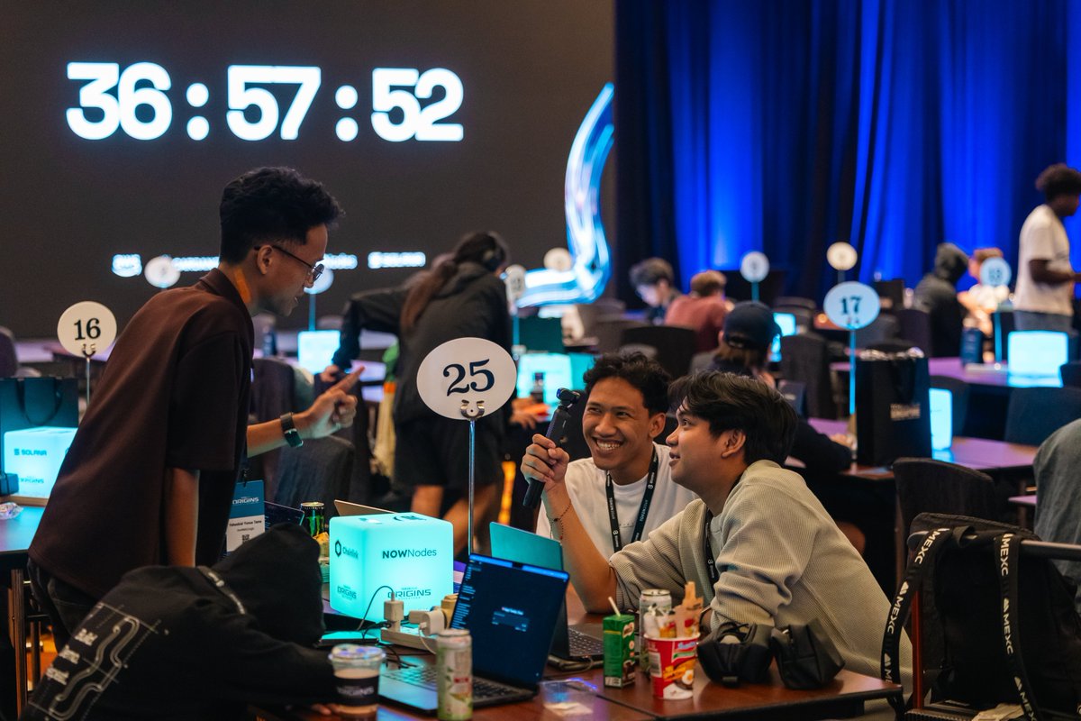 NexchangeHQ's tweet photo. The TOKEN2049 Origins Hackathon is live, powered by
#Cardano #solana #NOWNodes #chainlink #NEX
and #MonsterEnergySG.   36 hours. Idea to working product.  Builders heads-down for a shot at the US$150,000 prize   

NEX builderd is fighting! https://t.co/aU79vRQppu