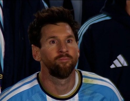 valearannda's tweet photo. el peak de la comedia gracias argentina https://t.co/KfDvH4awmG