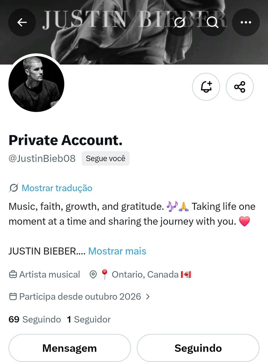 bieberisbored's tweet photo. gente kkkkkk essa pessoa esta fingindo ser o justin e eu jurando que era so um belieber https://t.co/v4C1W79yY0