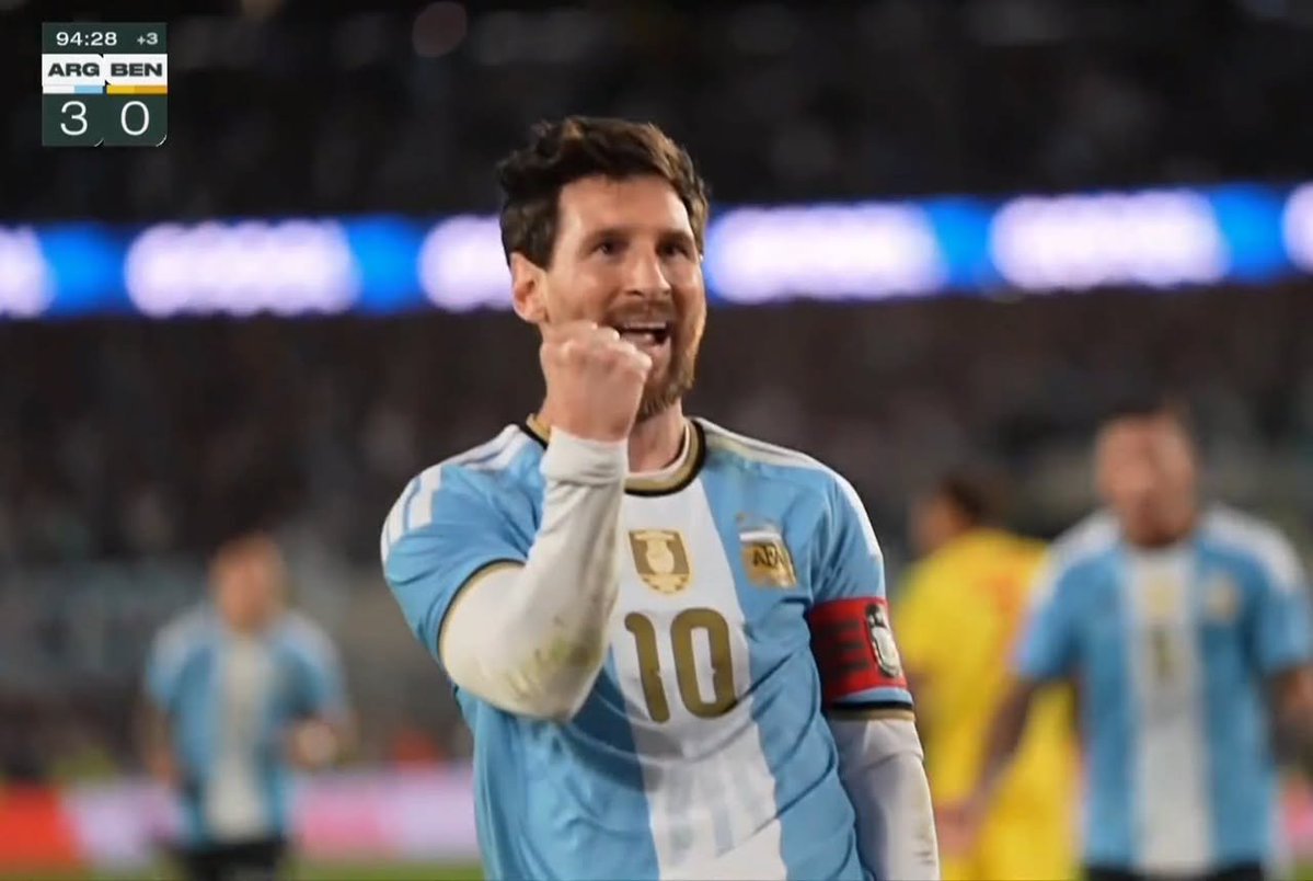 DAV_DAN96's tweet photo. MESSI JUST DROPPED 3 G/A.
1 GOAL + 2 ASSISTS in his final game for Argentina.
IT’S OVER FOLKS!!!. 💔🐐🇦🇷 https://t.co/ePdhGTFowe
