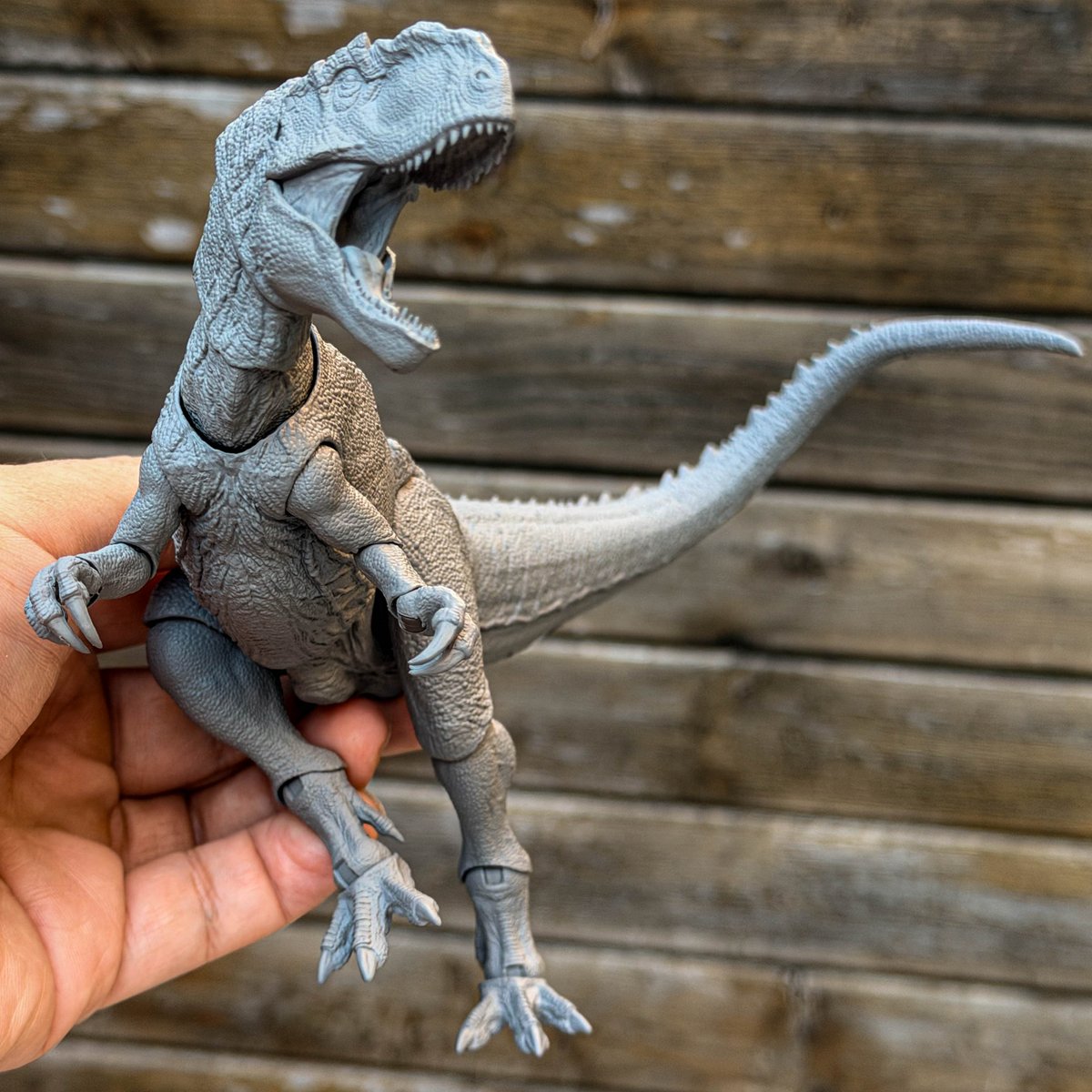 Nanmu_studio's tweet photo. Yangchuanosaurus - Cancong, T2 prototype sample. The dawn of a new era… https://t.co/RxzLZBFW06