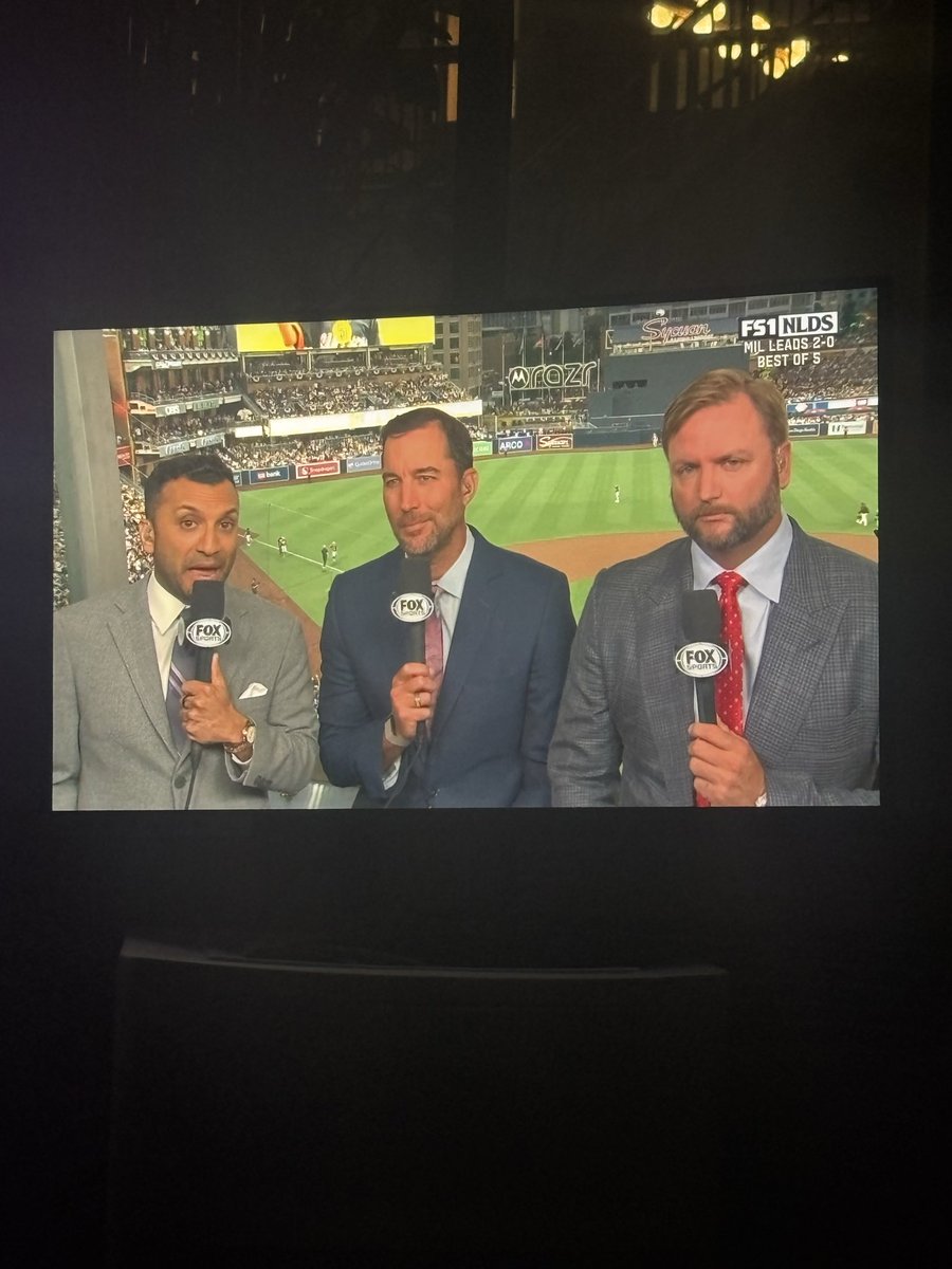 user11126374's tweet photo. I’m sorry #kashpatel and #jdvance on the mic tonight? This is epic #GBDH #padresml https://t.co/zzYN9Nai1S