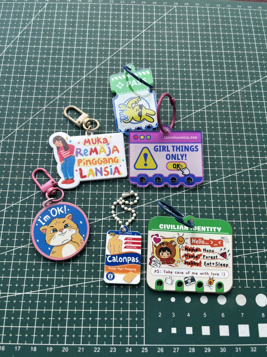 yourins_space's tweet photo. Preview parking keychain &amp; acrylic keychain✨limited ‼️#cf23
order link: https://t.co/HMFtrAl1Qe https://t.co/UDMIYYPhgG
