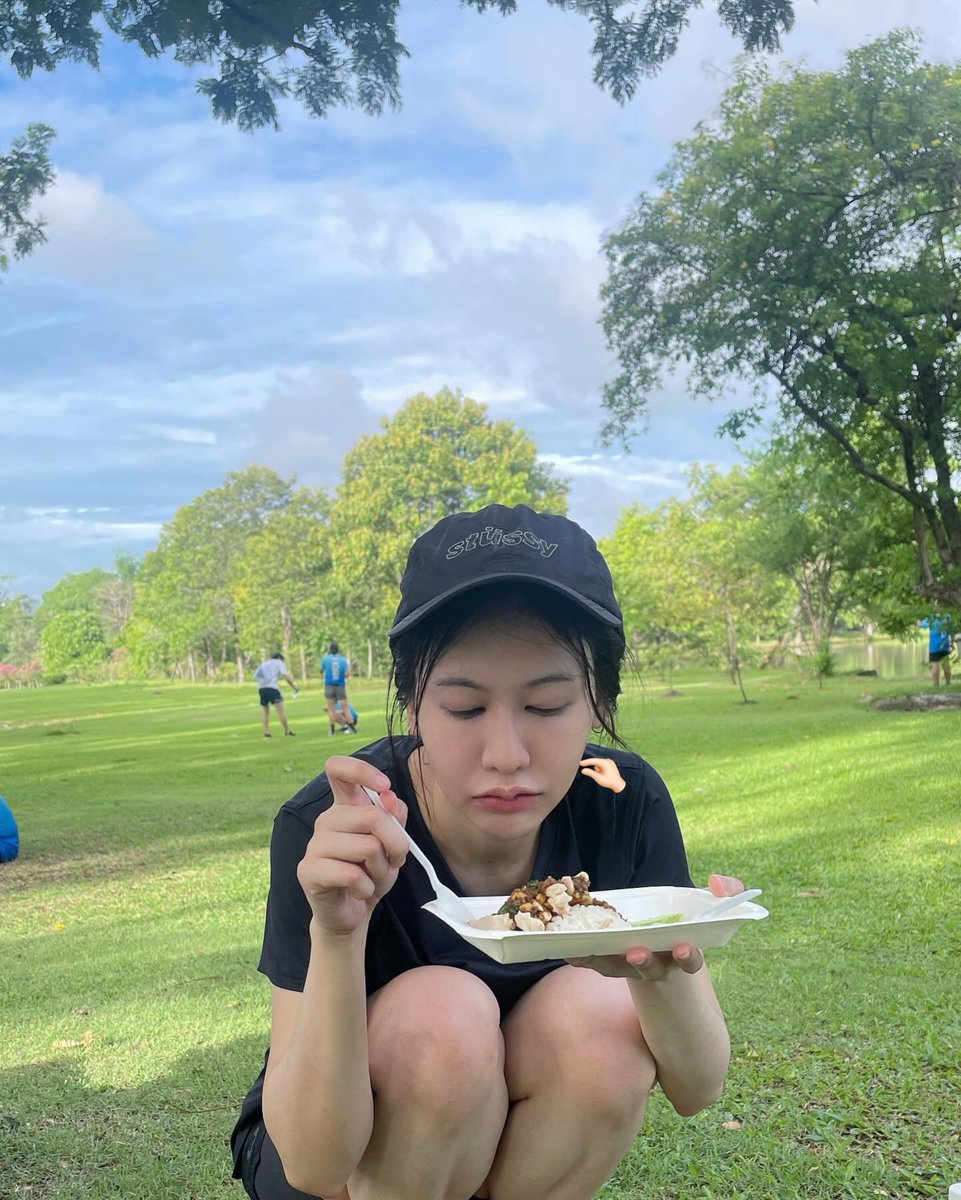 ktmt0419's tweet photo. สวัสดีวันพุธค้าบบ

วันนี้ขอให้ได้หม่ำ ๆ ของอร่อย มีเรื่องที่ทำให้ยิ้มได้เยอะ ๆ เลยย ขอให้เป็นวันที่ดีนะคะ💕
#NoeyKanteera https://t.co/t9S1tBtHAt