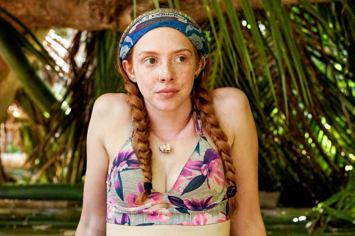 sammtalt's tweet photo. she’s a better player than both of them combined btw #survivor51 #bb28 https://t.co/DdBXrIFq0J