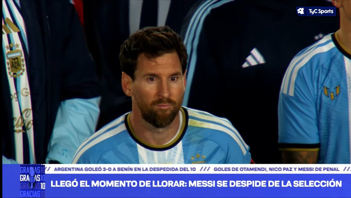 paul_ironforce's tweet photo. Gracias Leo.  Gracias por todo.  Especialmente por ser un ejemplo sano para los pibes de todo el mundo.   #messi #argentina https://t.co/XGL4lJwrz4