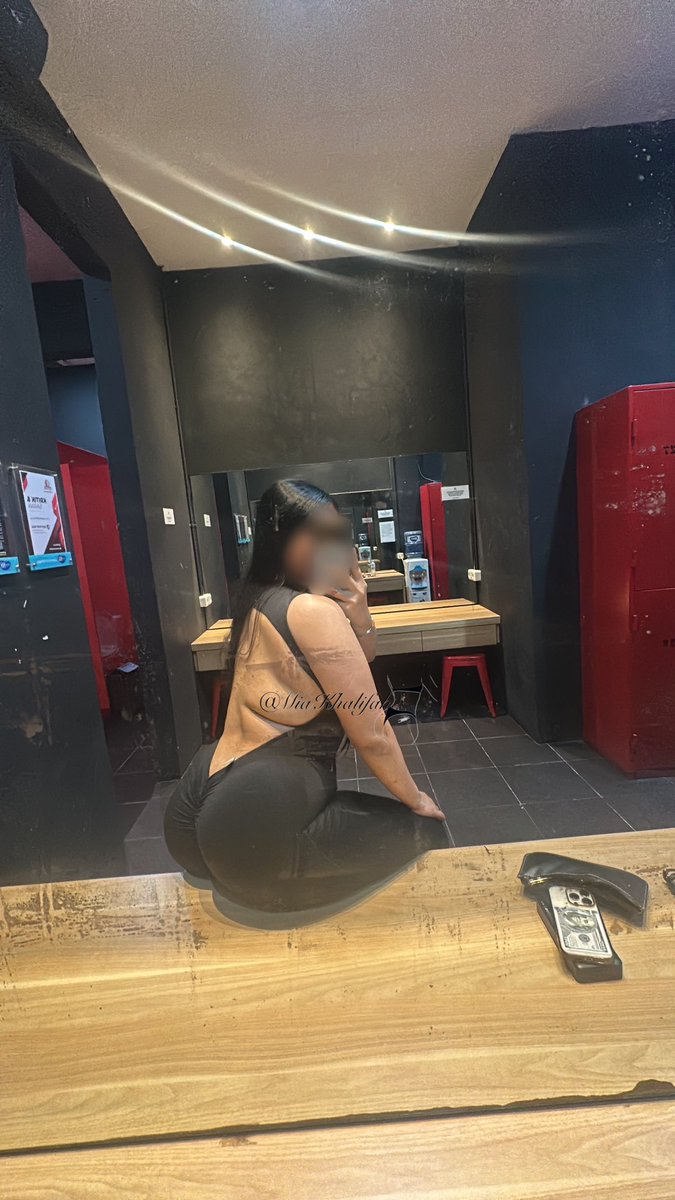 PlumpyBootyGirl's tweet photo. Semangat hari rabunya. Kalian latihan apa hari ini? Aku lagihan lower🦵🏼🍑. 

~Ini yg kotor kacanya yah huhu https://t.co/LqfDlqdJtA