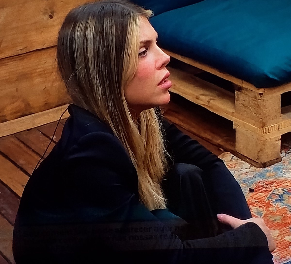 jesusmoderninho's tweet photo. Essa menina é muito PERIGOSA
#RoçaAFazenda #afazemda #Afazenda18 https://t.co/AYzQvCCJ1k
