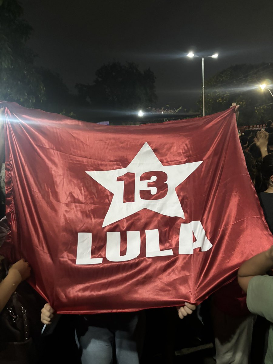 claritadospfc's tweet photo. diretamente da ufpe⭐️ https://t.co/d9vAY75agI