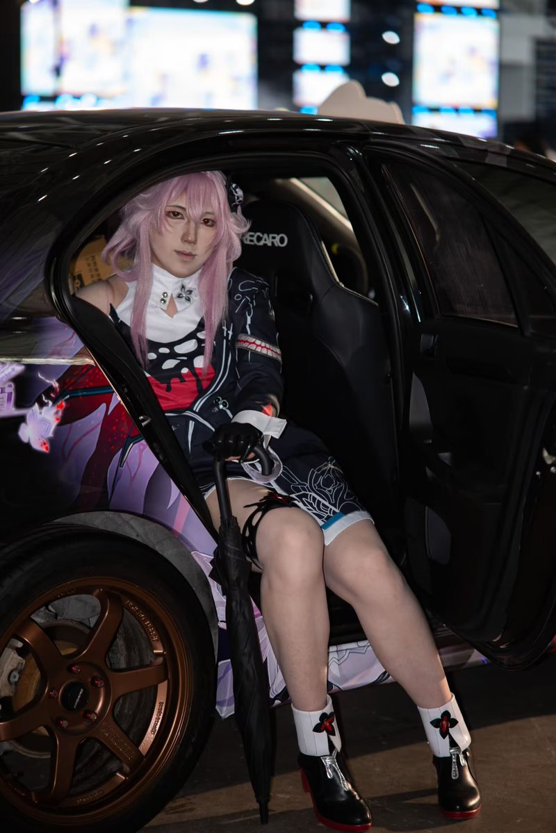 vansejie's tweet photo. 第一次玩cosplay https://t.co/xzWQJOpod1