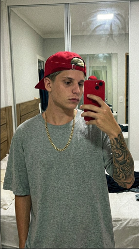 th_mandrake011's tweet photo. esse espelho já viu de tudo... mas essa selfie aqui tá pedindo pra vc me seguir lá no feed, hein? 👀 kkkk bora! https://t.co/9hhR1PY3Cx