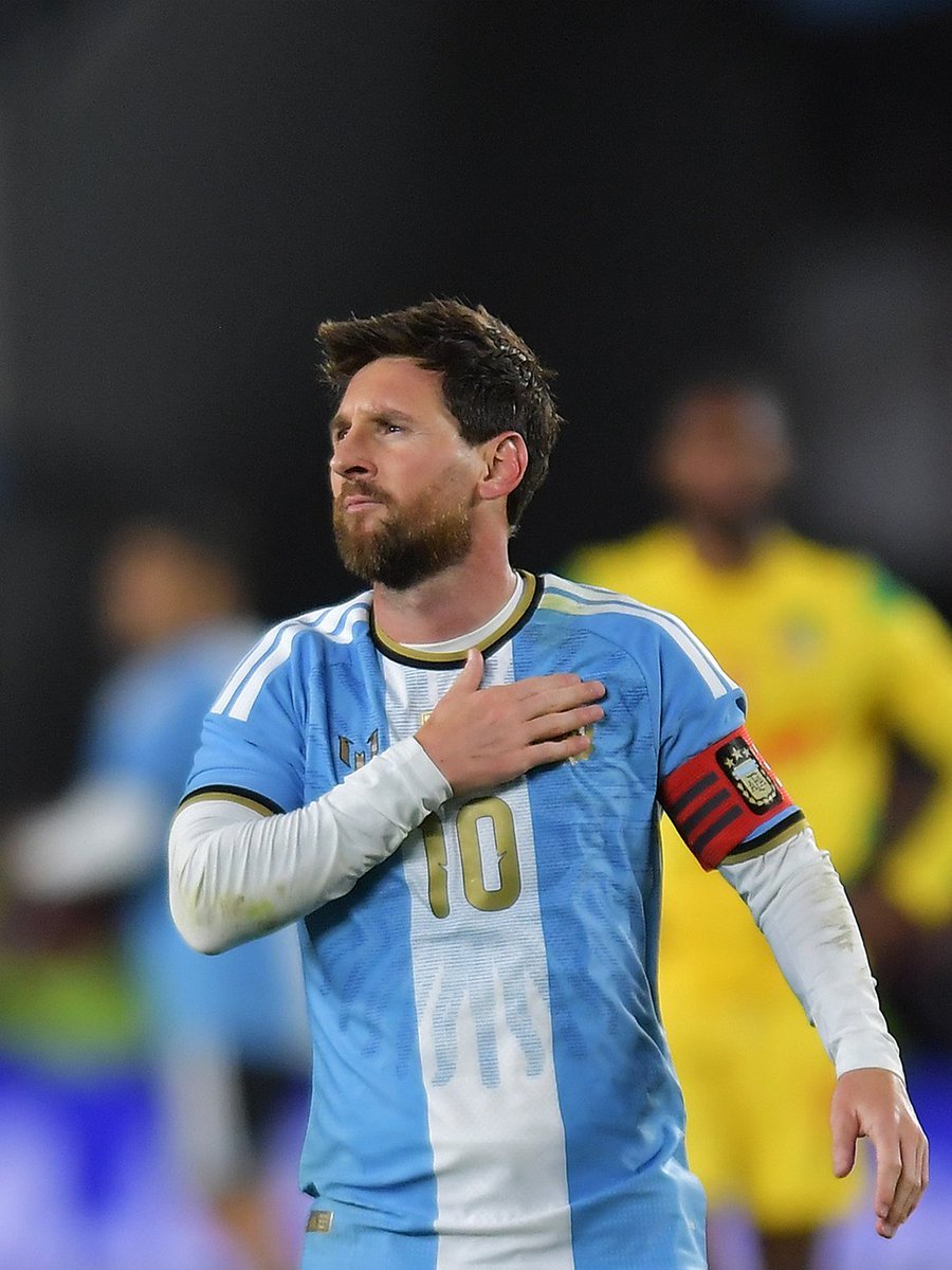 giraltpablo's tweet photo. Nuestro capitán eterno 🇦🇷🫶 https://t.co/Atr5vE6JC9