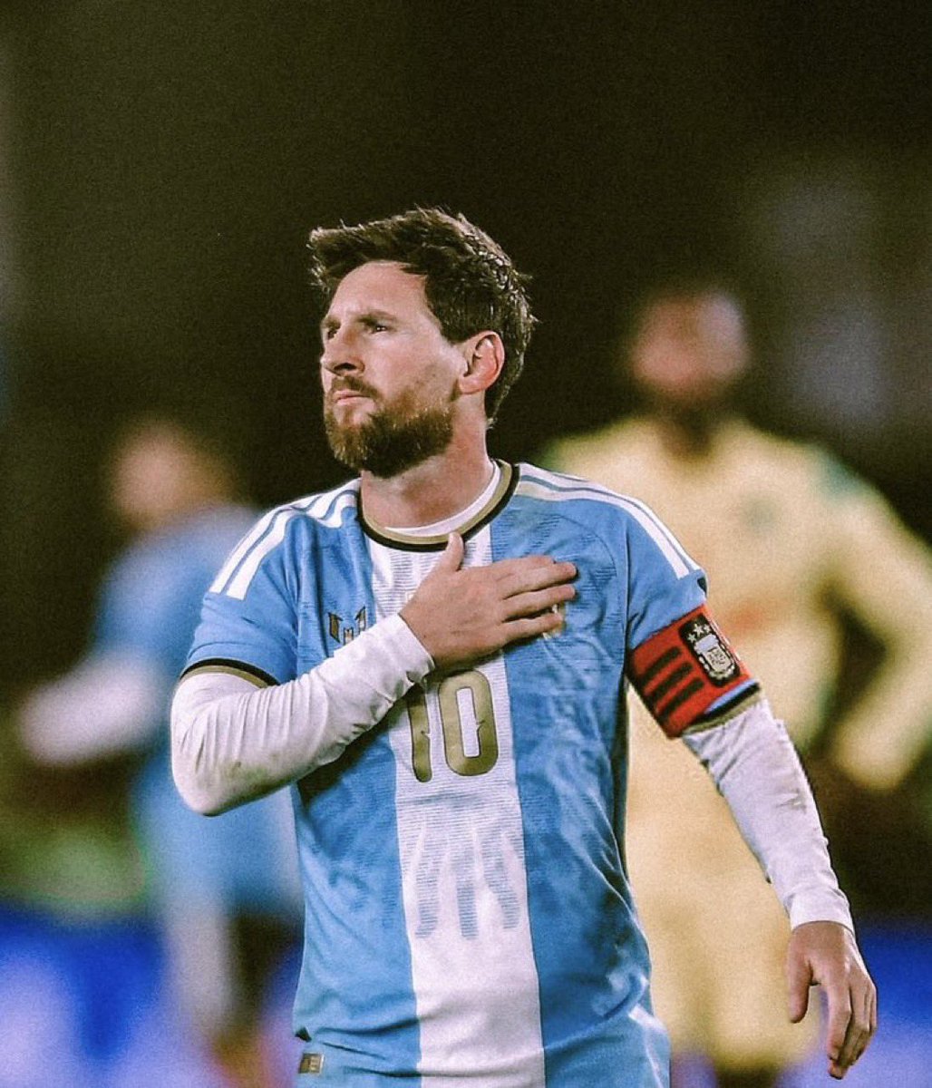 esdlamptey's tweet photo. thank you for saving my life. they joy you’ve given me, i don’t think any player can ever match up. farewell the GOAT 🐐🇦🇷🫡 https://t.co/7ZmGCXflXu