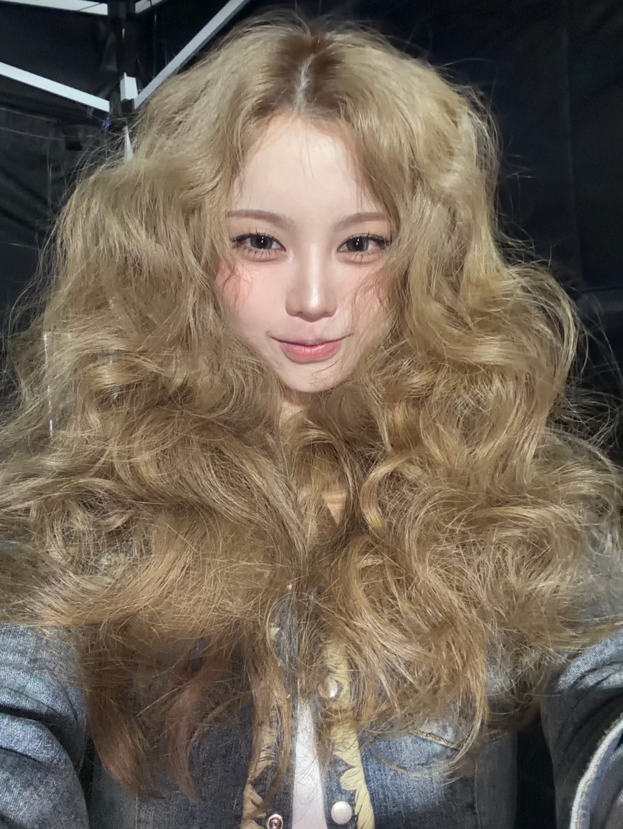 hiipe_princess's tweet photo. 하삐야 이런 내 모습도 사랑해줄거지 ?

#HIIPE_Princess #하입프린세스 #ハイププリンセス #ハイピー
#YUJU https://t.co/MSriBRpVeO