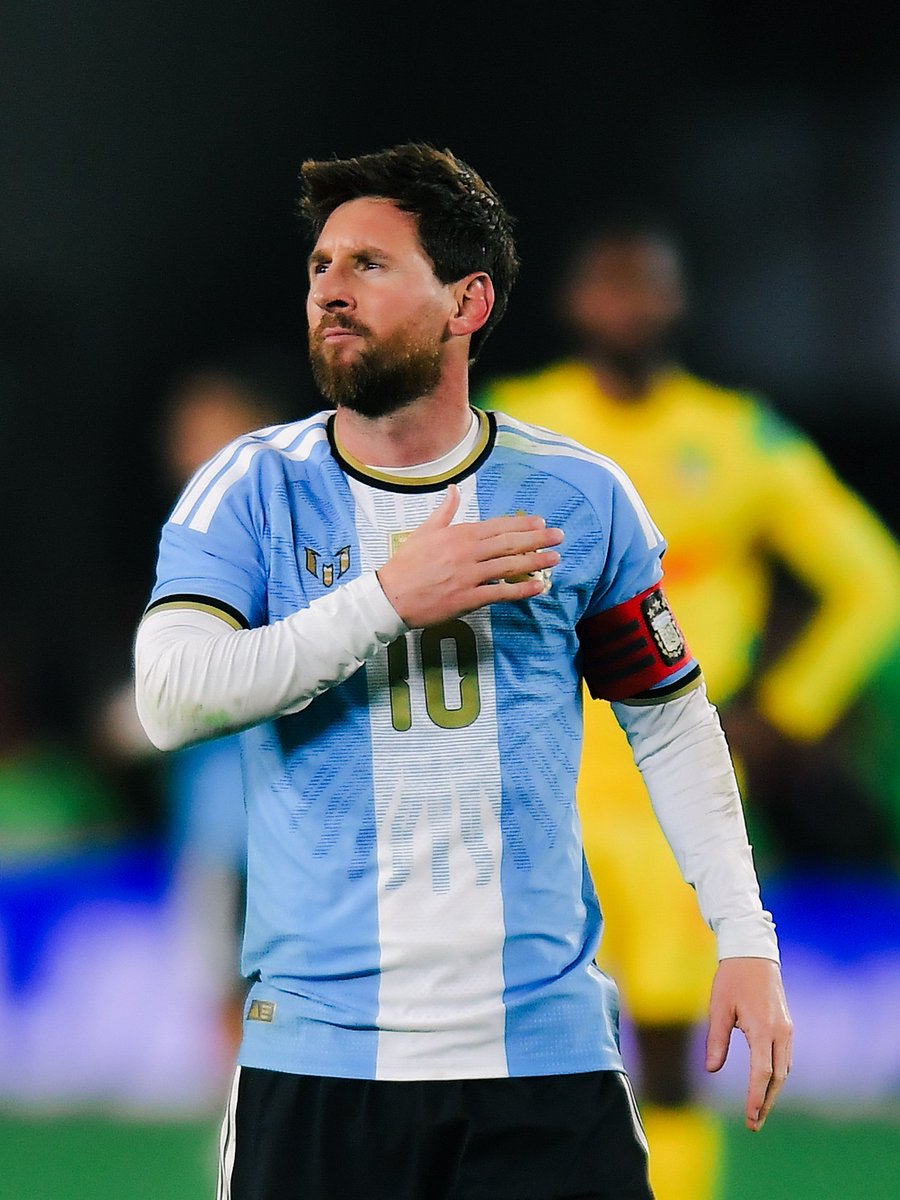 fifaworldcup_es's tweet photo. En el corazón. 🇦🇷

#CopaMundialFIFA https://t.co/dv0ypF3Ngg