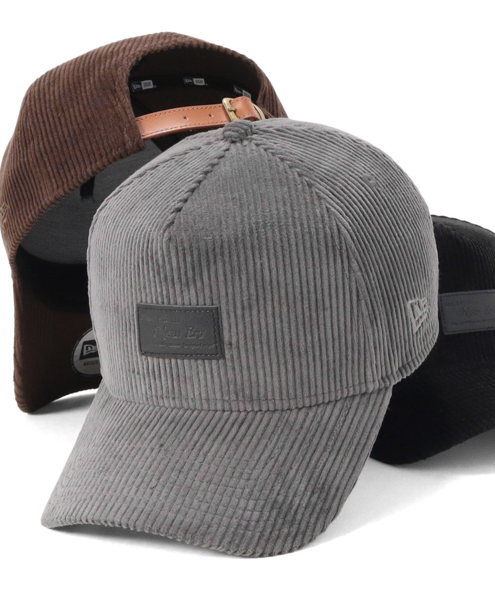 onspotznewera's tweet photo. 【オンスポッツ別注】
≫9FORTY A-Frame
9FORTYをベースに、フロント部を一枚パネルにして上部でつまんだ独特のシルエットが特徴です。

人気のブラックパッチデザインを刻印したレザーパッチシリーズ。
https://t.co/s2GDXhE0LL https://t.co/RcwfYU9yCU