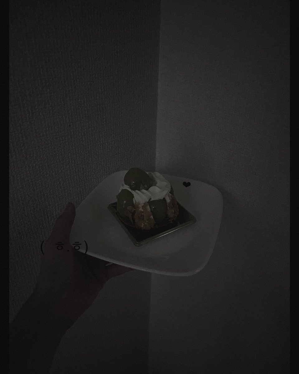 zz__py's tweet photo. 3日連続👩🏻‍🍳🎂
マスカットケーキがいちばん美味しかった✮✮✮ https://t.co/jgneDf9lxu