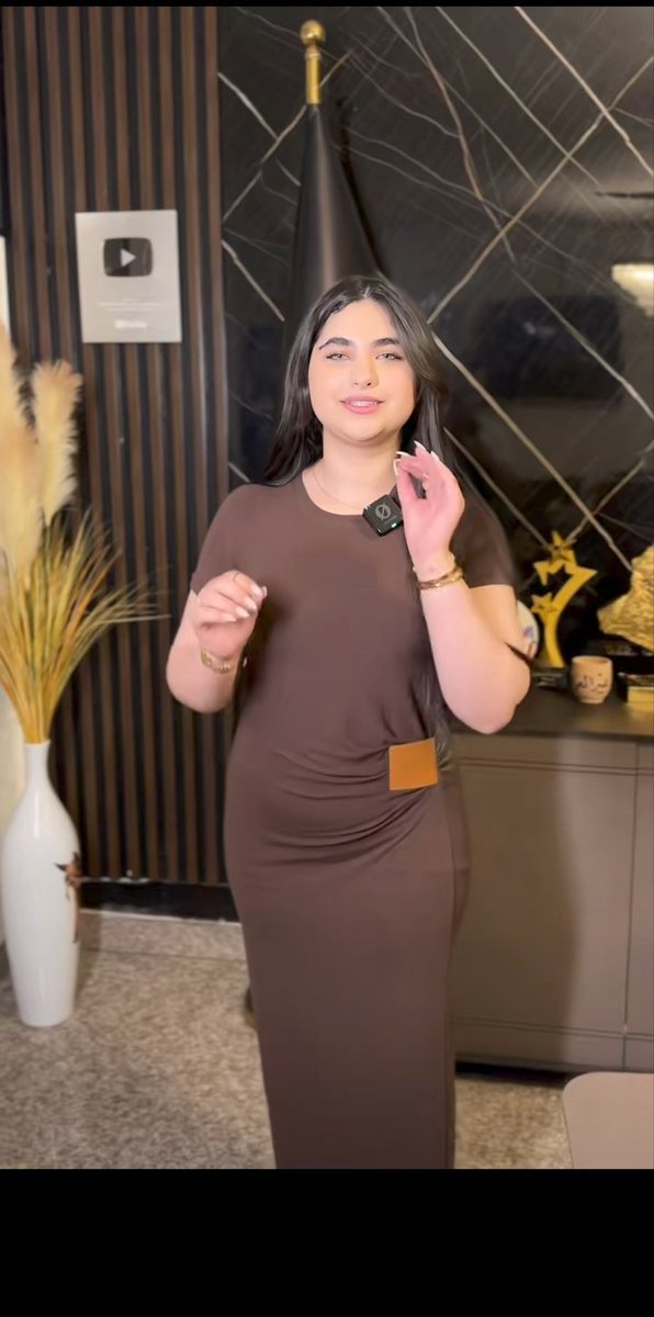 mlnwjxu's tweet photo. اووف العمة سارة اوس 🛐😭🐽
مع العلم هية صغيرة والمفروض تكون بريئة بس لا😵‍💫
نضراتها وجسمها يحبونك تعبدها وتقدسها من غير ماتفكر 
اسجد لها يمهان😭🛐 https://t.co/bRzo3OZrTX