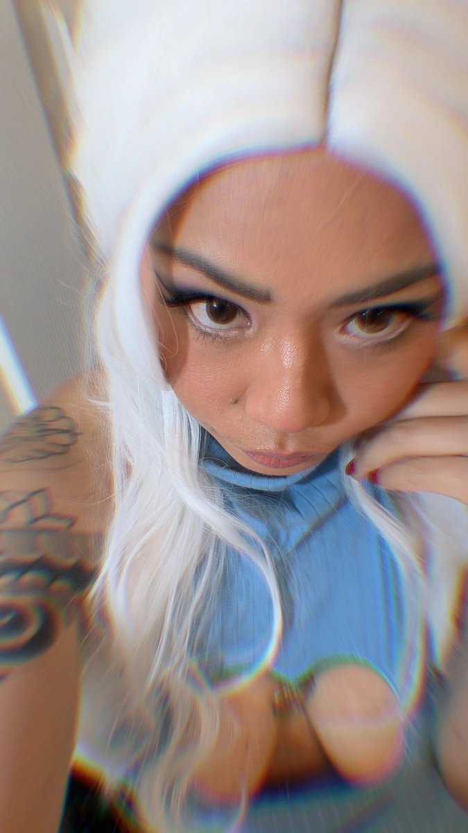 SillyLillyGee's tweet photo. Blessing your TL and snatching souls https://t.co/RLGFXjRdWg