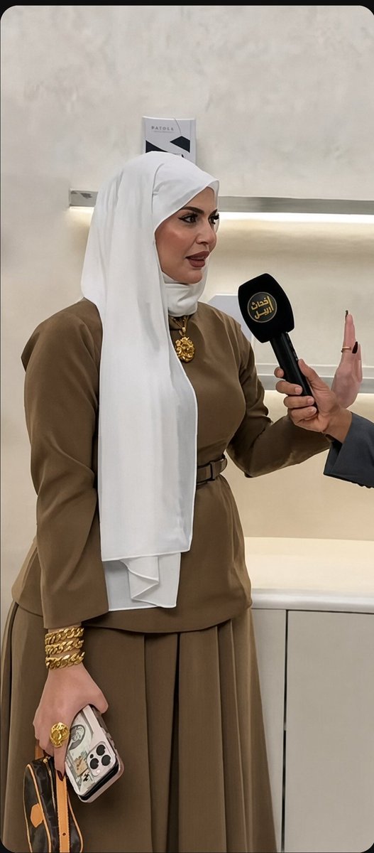 mlnwjxu's tweet photo. مولاتي المقدسة فاطمة 😭 🛐 

اخخ تخضع مريتين ضربت علييها وبعدني مكوم 😵‍💫
حجم صدرها وملامحها صايرة تخنث بشكل مو طبيعي 😭🛐😵‍💫🐽
اوف منج ربتي فاطمة 🛐

ريتويت بلييز https://t.co/wINRlxExRk
