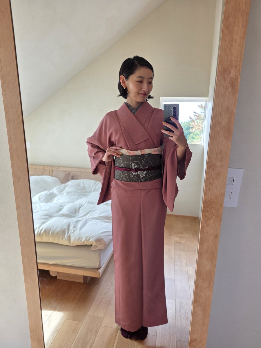 momocashew's tweet photo. 先月の着物コーデまとめ

最近は涼しくなって週2〜週4着物着てる！2歳児とぺったりなので洗えるものだけ！ https://t.co/ClF4PkIiQV