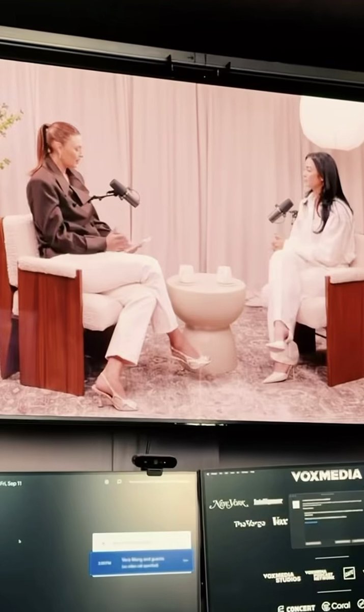 DYANCASTILLEJO's tweet photo. Alex Ealaโs guesting on Maria Sharapovaโs โPRETTY TOUGHโ podcast will be out tonight on their official YouTube channel โค๏ธ
โBy very popular demand and rightfully so...she's the girl of the moment โจโ Sharapova wrote on IG
๐ธ Sharapova IG https://t.co/z80zEPmW7M