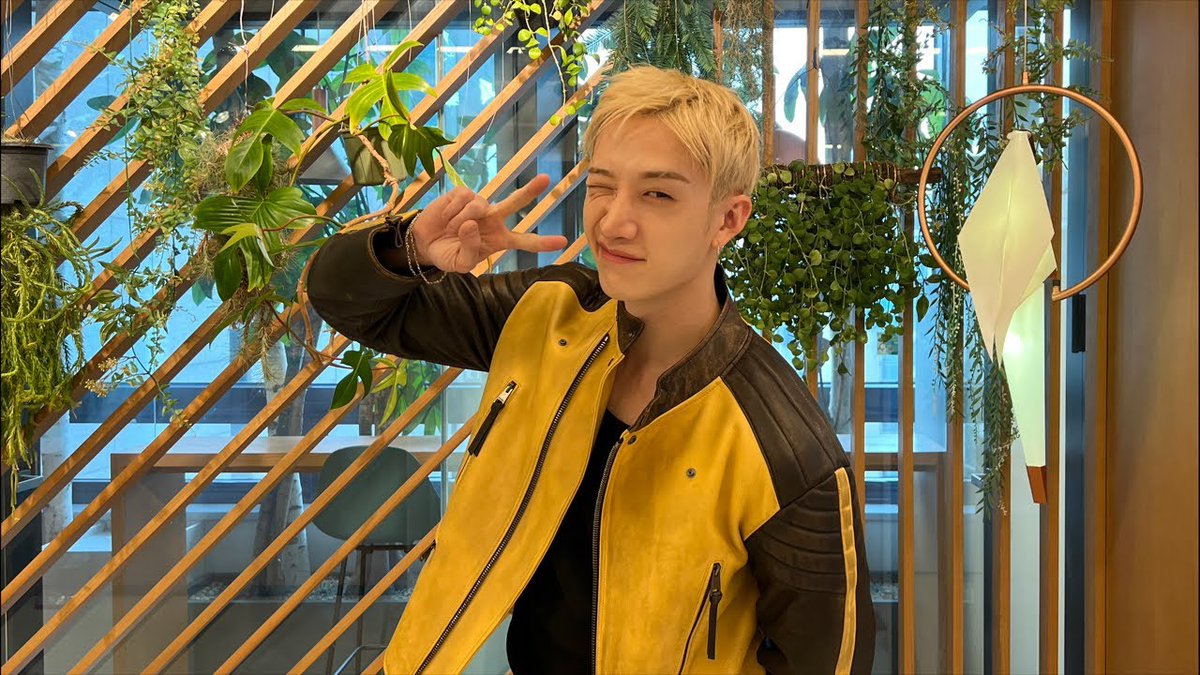 lettersfromchan's tweet photo. [Eng Sub] 261003 Chan Birthday Live 🐺🎂
📹: 1080p
🕐: 2h
🔗: https://t.co/5cVwd5e27b https://t.co/W1C73l5Jxg