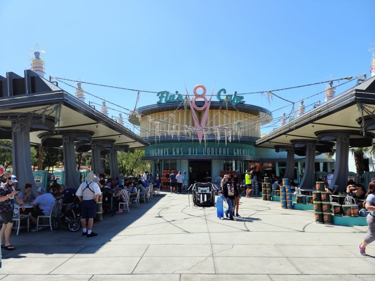 Sanro55's tweet photo. Halloween en Disney California Adventure. Esto fue hace varios años pero apenas subo estas fotos.
🎃 👻
#Disney #DisneyCaliforniaAdventure #Halloween #Fotos #FotoDelDia #Fotografia #Fotografo #Pic #PicOfTheDay #Picture #PictureOfTheDay #PhotoOfTheDay #Photographer #Photography https://t.co/CBvzNtPi7q