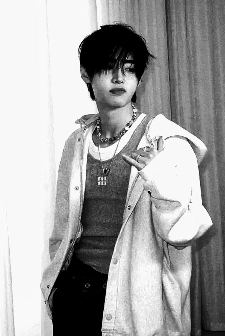 qevris's tweet photo. ⠀⠀⠀⠀⠀⠀⠀⠀⠀⠀⠀⠀⠀
Always basic, because the accessory is having a thin waist and a defined abdomen.
⠀⠀⠀⠀⠀⠀⠀⠀⠀⠀⠀⠀⠀ https://t.co/6MUj7CZzyf