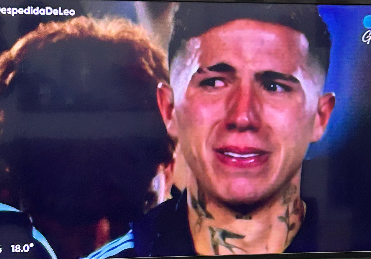 JazGimenezz's tweet photo. Te amo gordo maricon https://t.co/zX2DzhrMSG