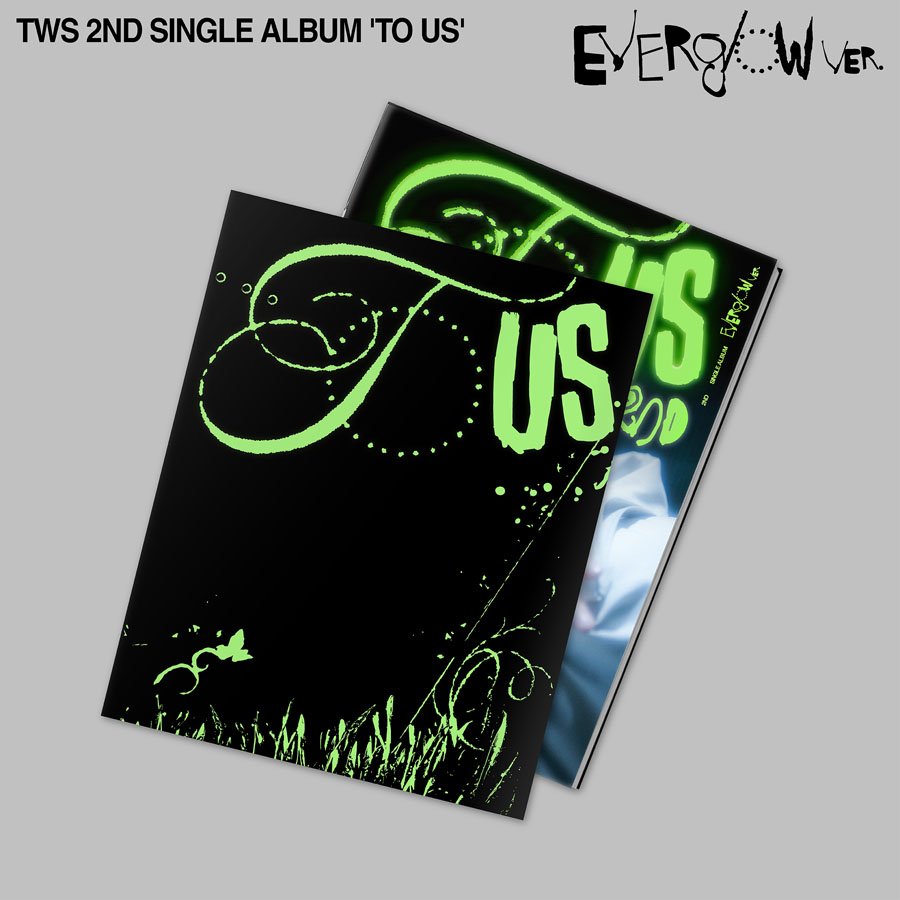 HMV_Kpop's tweet photo. ⋱ご予約受付開始📣⋰
TWS 2nd Single「TO US」✨

✅@ Loppi・HMV限定特典：
フォトカード(全6種ランダム)🎁

✅先着特典：
応募抽選用シリアルナンバー💞

42のみなさま💙
詳細・ご予約はこちらから💁‍♀️
▶https://t.co/T8vTMBvE5J

#TWS #투어스 #TO_US https://t.co/fmjoccWZxd