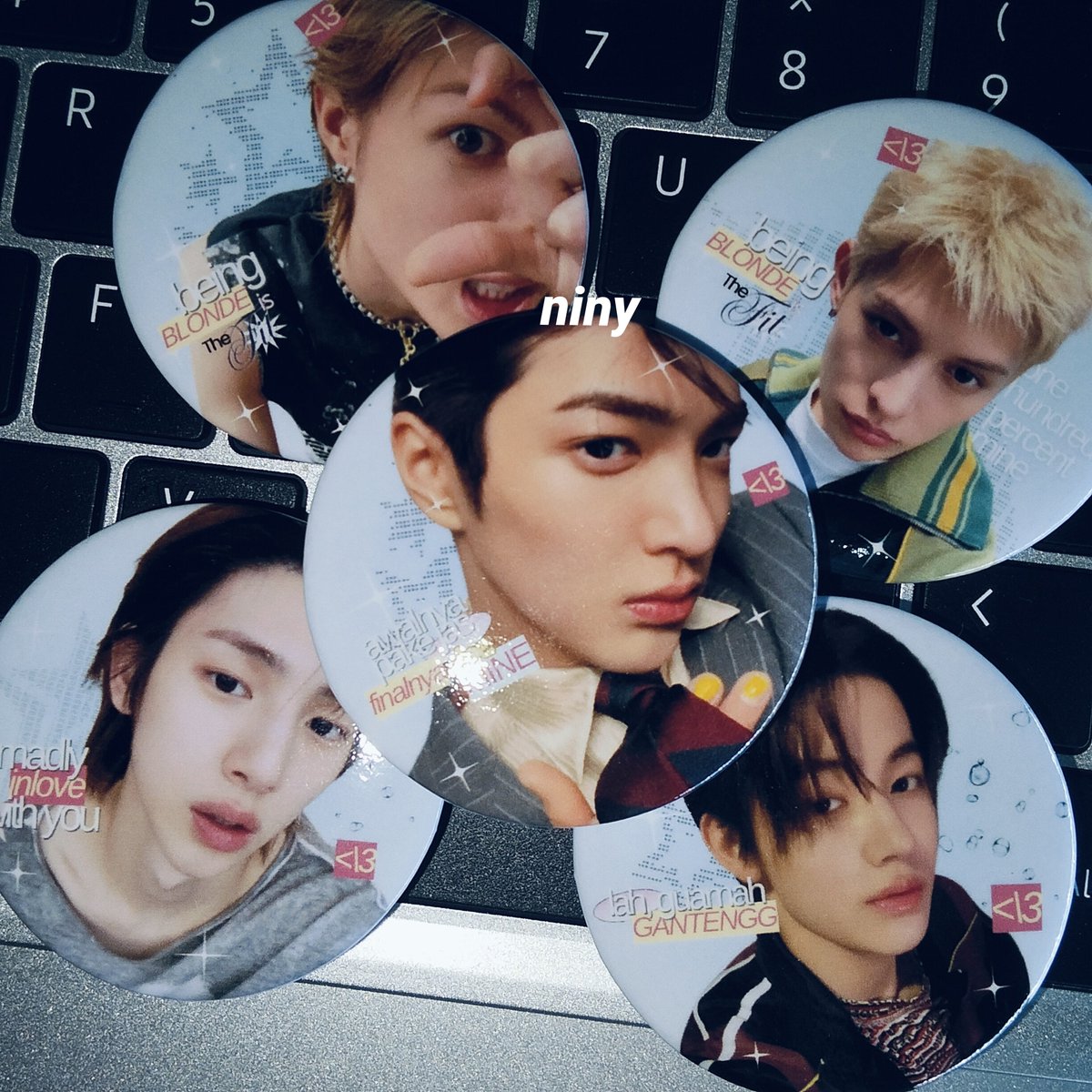 mikjjurtle's tweet photo. hi hiii
want to sell lfb #wts photocard cortis james pypd paris james gojo 100k inc all and pin cortis 7k/ea 25k/5pcs

splitpay only, co 🍊 udh gratong
dom pky kalteng
keep maks 2x event with dp 50%😆
not for sensitive buyer
pay first get first🌱 https://t.co/ux4CxaX5Q2