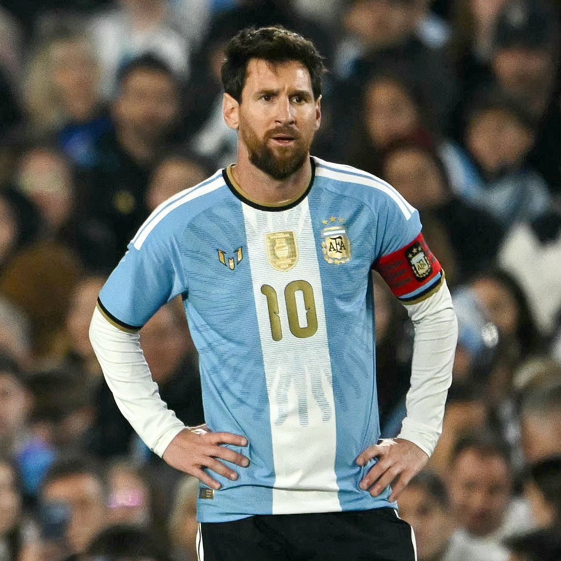 leuropefootball's tweet photo. 🗣️ Lionel Messi: "Geceleri beni her zaman destekleyen milyonların varlığını bilerek uyuyorum. Sizi çok seviyorum." https://t.co/tJdh6pARla