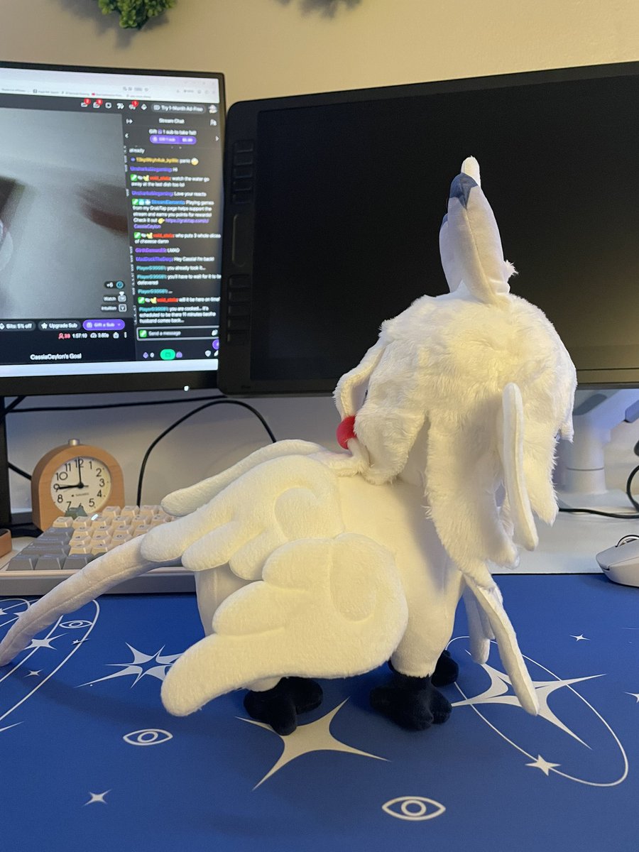 odo_bear's tweet photo. PERFECTION,,, i love it so much!! thank you for designing such an amazing plushie! https://t.co/zj2YRg7WI8